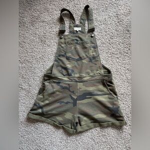 Thread & Supply Army Colours Short Romper - Size M - 60% Cotton 40% Polyester